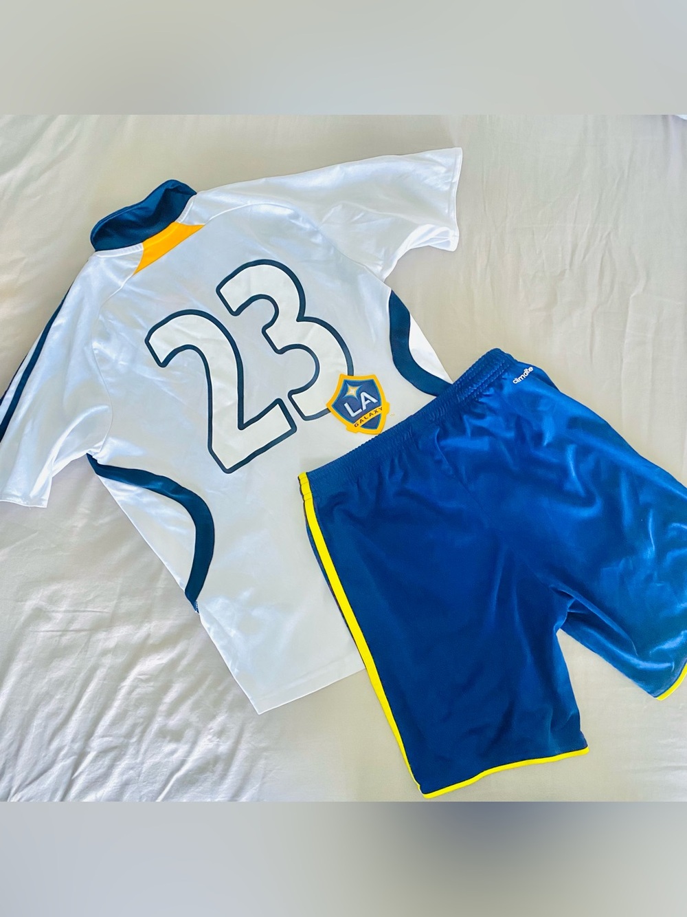 ⚽️Adidas BOYS “L.A Galaxy”  “23” Soccer Jersey set SZ L